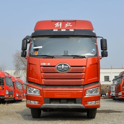 커스터마이징 옵션 Jh6 헤비 듀티 420HP 공기 서스펜션 좌석과 함께 트랙터 트럭
