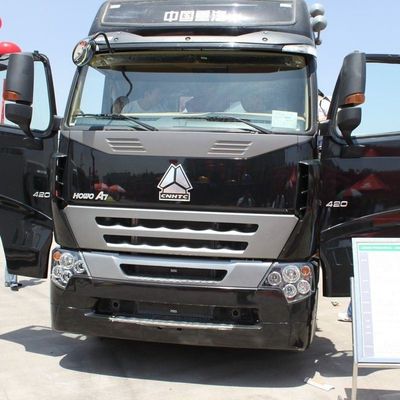31-40t 탄소 강철 화물 상자 HOWO A7 시리즈 6X4 600L 연료 탱크와 400HP 럭