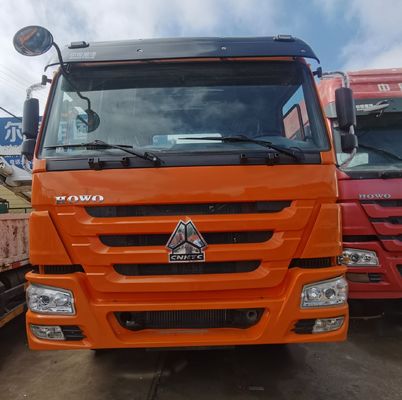 강한 견인 용량 400L 연료 탱크 반 트레일러 견인용