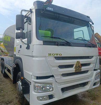 유로 3 HOWO 12m3 380HP 전기 보조 스티어링과 함께 클래식 콘크리트 믹서 트럭