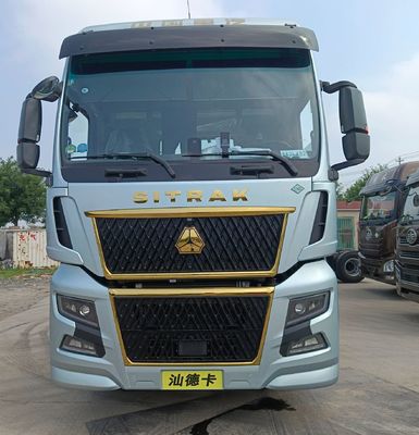 부품 Shandeka G7h LNG 트랙터 트럭 6 * 4 480HP에서 700HP 운송 트럭 트랙터 헤드