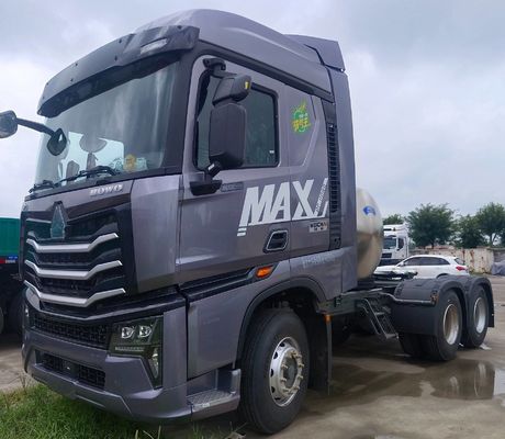 2024 HOWO 6X4LNG540HP 자동변속기 트랙터 운송용 트럭