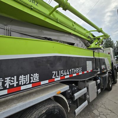 사용 된 수압 스티어링 시스템 및 트럭용 타이어 8×4 드라이브 휠 사용 된 덤퍼 차시