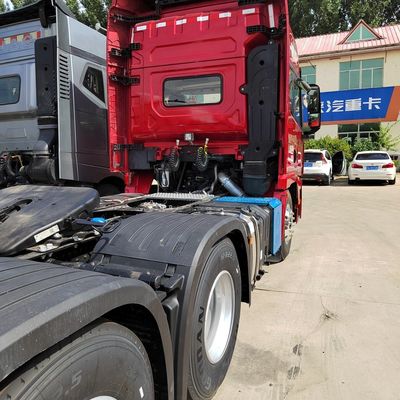 중아시아 샤크만 X5000 6X4 550HP 트랙터 헤드 트럭 Gcc와 6.8x2.5x3.8m 크기