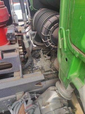 다재다능 Sinotruk 덤프 트럭 트랙터 4-6L 엔진 용량 및 ISO 인증