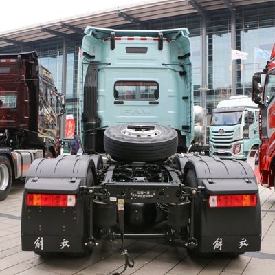 J6V 완전 엔진 FAW 6X4 트랙터 트럭 420HP 유로 5 트럭 공기 서스펜션 좌석