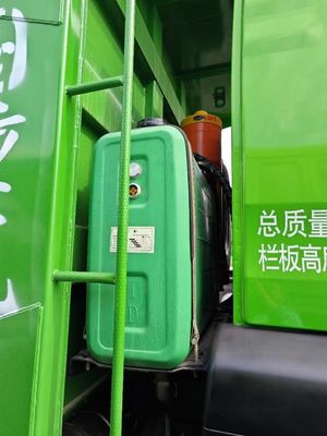 강력한 디젤 엔진을 가진 에어컨 장착 Sinotruk 덤프 트럭 차시