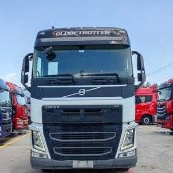 볼보 프라임 s 중고용 트랙터 460 HP 6X2r 하이드로릭 스티어링으로 업그레이드