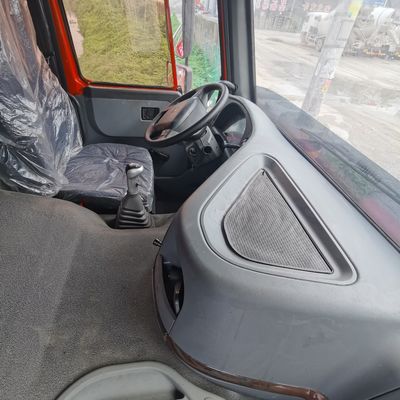 시노트럭 차시 6X4 덤프 트럭 타이어와 수압 스티어링 351-450hp