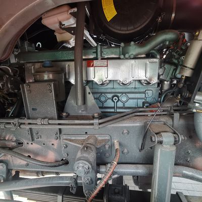 12100.000kg 중용 중량 트랙터 트럭 Sinotruk 차시와 28V-1500 Kw 대전기