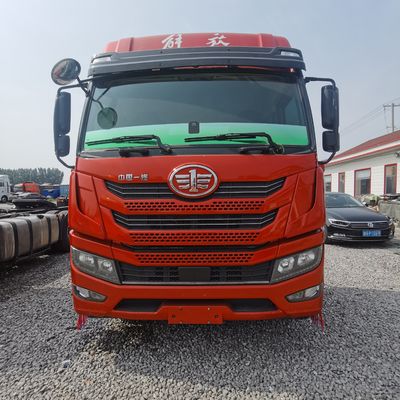 수동 변속기 600L 연료 용량 반 트레일러와 함께 중량 트랙터