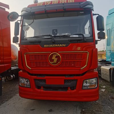 440HP Shacma 중량 트랙터 트럭 탄소 강철으로 만든 반 트레일러를 끌기 위해
