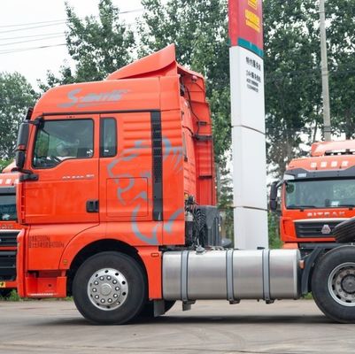 ISO 인증 시트랙 6X4 트랙터 연료 탱크와 수압 보조 스티어링