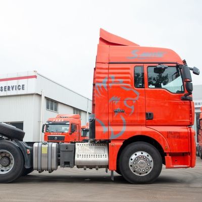 ISO 인증 시트랙 6X4 트랙터 연료 탱크와 수압 보조 스티어링