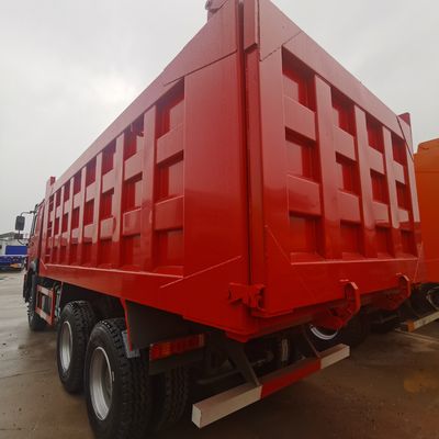 산업 운송 시노트럭 30t 부하량 및 타이어 6X4 틸퍼 트럭