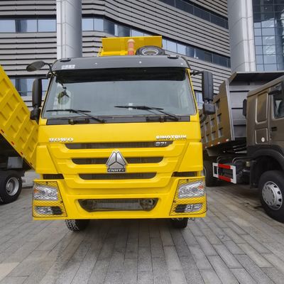 Hovo 6X4 LHD 사용 된 덤프 트럭 전력 보조 수압 스티어링 및 튜브 없는 타이어