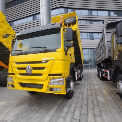 시노트럭 티퍼 사용 된 덤프 트럭 수압 스티어링 30t 부하 용량 및 판매