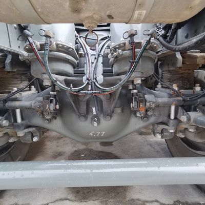 600L 연료 탱크 트랙터 480HP 엔진과 공기 서스펜션 운전자 좌석