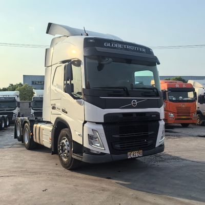 전력 보조를 갖춘 수압 스티어링 중량 운송 460HP 볼보 6X4 트럭