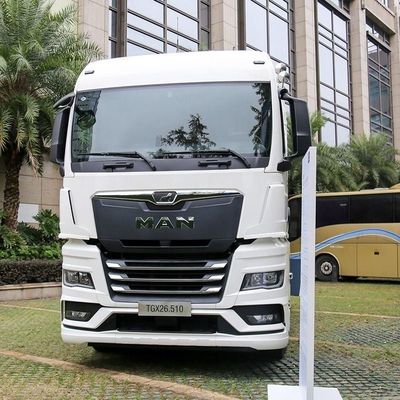 사용된 남자 Tgx 시리즈 중량 트럭 560 마력 6X4 공기 서스펜션 좌석 트랙터