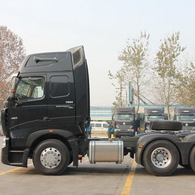 1000L 연료 탱크 디젤과 맞춤형 Sinotruck HOWO 400HP 중량 트랙터 트레일러