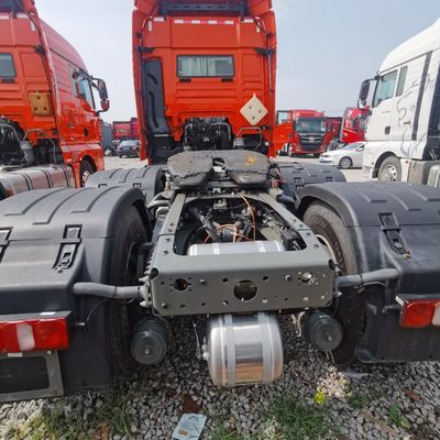 탄소 강철 화물 상자 좌석 ≤5 600L 연료 탱크 공기 서스펜션