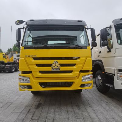 600L 연료 탱크와 함께 반 트레일러 끌기 위해 사용 된 트랙터 헤드 맞춤형 패키지 크기