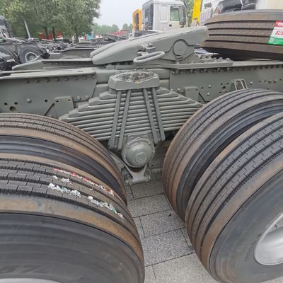 600L 연료 탱크와 함께 반 트레일러 끌기 위해 사용 된 트랙터 헤드 맞춤형 패키지 크기