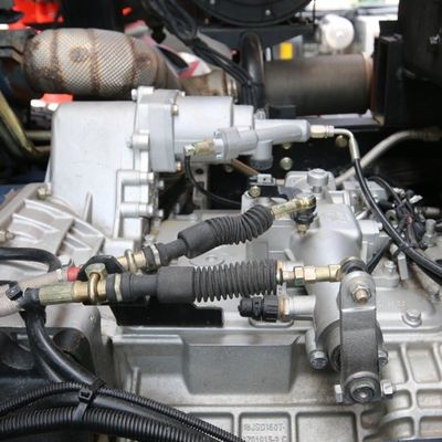 샤크맨 8X4 중고용 트럭 베이벤 V3 320 HP 수압 스티어링 자율 덤핑 통화 US