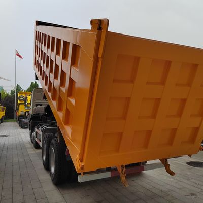시노트럭 HOWO 8*4 12륜 틱퍼 운송 트럭 371HP-375HP 앞부리식