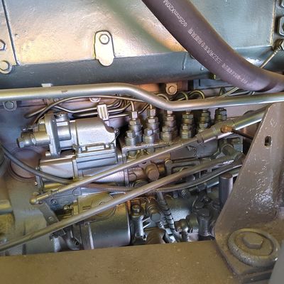 10 휠 덤프 트럭 380HP-420HP 20-30 톤 용량 8×4 드라이브 휠