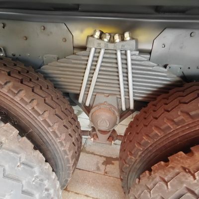 수압 스티어링 사용 된 덤프 트럭 6X4 샤크만 티퍼 H3000 Sinotruk 차시