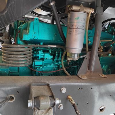 강력한 8x4 덤프 트럭, 수압 스티어링과 371HP-375HP 유로2 디젤 엔진