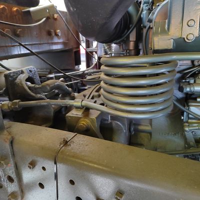 강력한 8x4 덤프 트럭, 수압 스티어링과 371HP-375HP 유로2 디젤 엔진