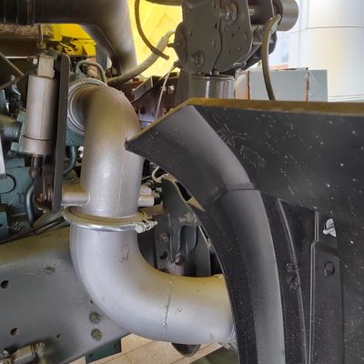 강력한 8x4 덤프 트럭, 수압 스티어링과 371HP-375HP 유로2 디젤 엔진