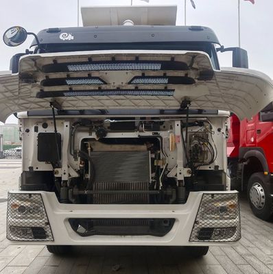 30t 로딩 트랜스포트 HOWO 371HP 고마력 디젤 엔진을 가진 자기 덤핑 트럭