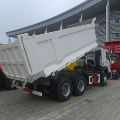 패키지 크기 1100.00cm * 250.00cm * 345.00cm HOWO 371HP 자율 덤핑 운송 차량