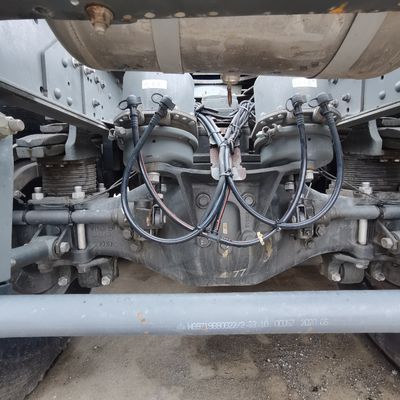 ZZ4257N3247E1H 31-40t 사용중량 트럭 1000L 연료 탱크와 공기 서스펜션 좌석