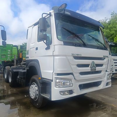 국가 중량 트럭 트랙터 HOWO 6X4 371HP 탄소 강철 화물 상자와 트랙터