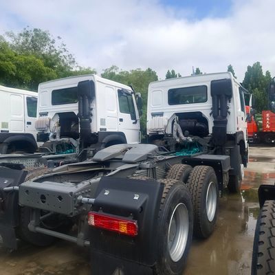 국가 중량 트럭 트랙터 HOWO 6X4 371HP 탄소 강철 화물 상자와 트랙터