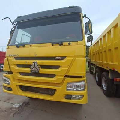 오프로드 차시 40t 로딩 광업 전문 6X4 운송 차량 ≤5석