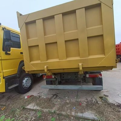 351-450마력 전문 광산 운송용 시노트럭 틱퍼 트럭