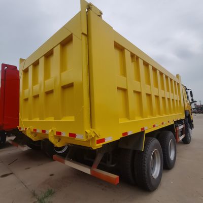 31-40t 부하 용량 타이어 및 Sinotruk 차시와 함께 산업용 덤프 트럭