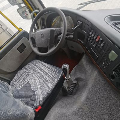 31-40t 부하 용량 타이어 및 Sinotruk 차시와 함께 산업용 덤프 트럭