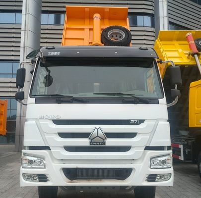 8x4 수동 변속기 HOWO 371HP 어려운 작업 환경에 대한 무거운 용량 덤프 트럭