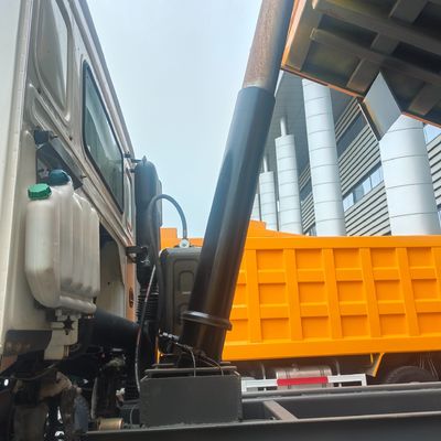 디젤 시노트럭 차시 HOWO 371HP 수동 변속기와 함께 무거운 용량 덤프 트럭