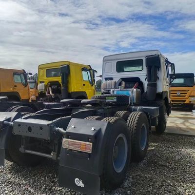 커스터마이즈 된 중량 트럭 HOWO 371HP6/4 커스터마이징과 함께 운송 견인 트럭
