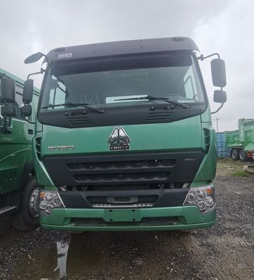 11L 실전 수압 제동 시스템과 400-600L 연료 탱크가있는 흰색 트럭