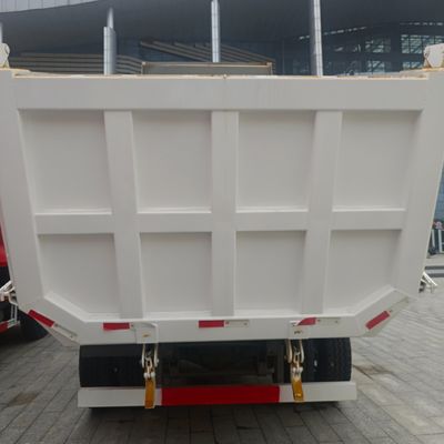 시노트룩 차시 371HP 엔진과 에어컨 캐비닛을 갖춘 중고용 덤프 트럭