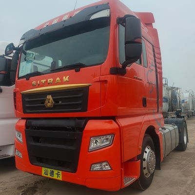 연료 탱크 600L Sitrak4X2 트랙터는 건설 및 티퍼 트레일러에 적합합니다